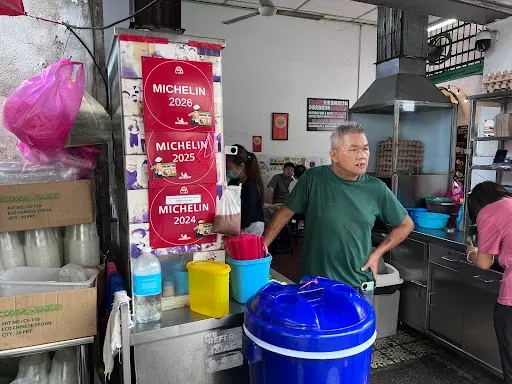 Penang Road Famous Jin Kor Char Kuey Teow — interior