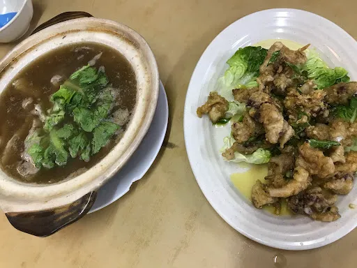Jio Ba Restoran — dish
