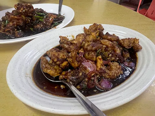 Jio Ba Restoran — dish
