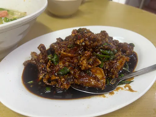 Jio Ba Restoran — dish