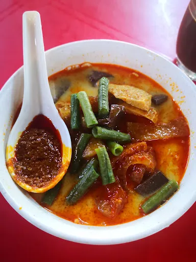 Joo Kee Curry Mee is Good — dish