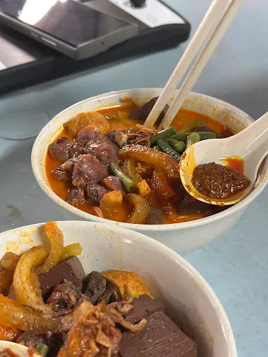 Joo Kee Curry Mee is Good — dish