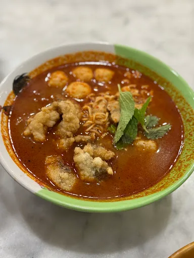 Ka Bee Fish Head Beehoon — signature dish