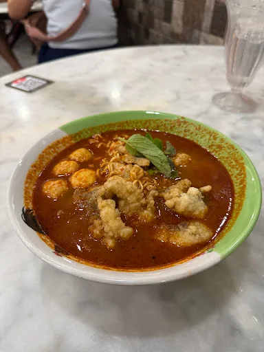 Ka Bee Fish Head Beehoon — signature dish