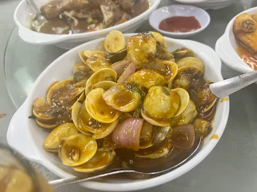 Kafe 2828 Beef Noodles — dish