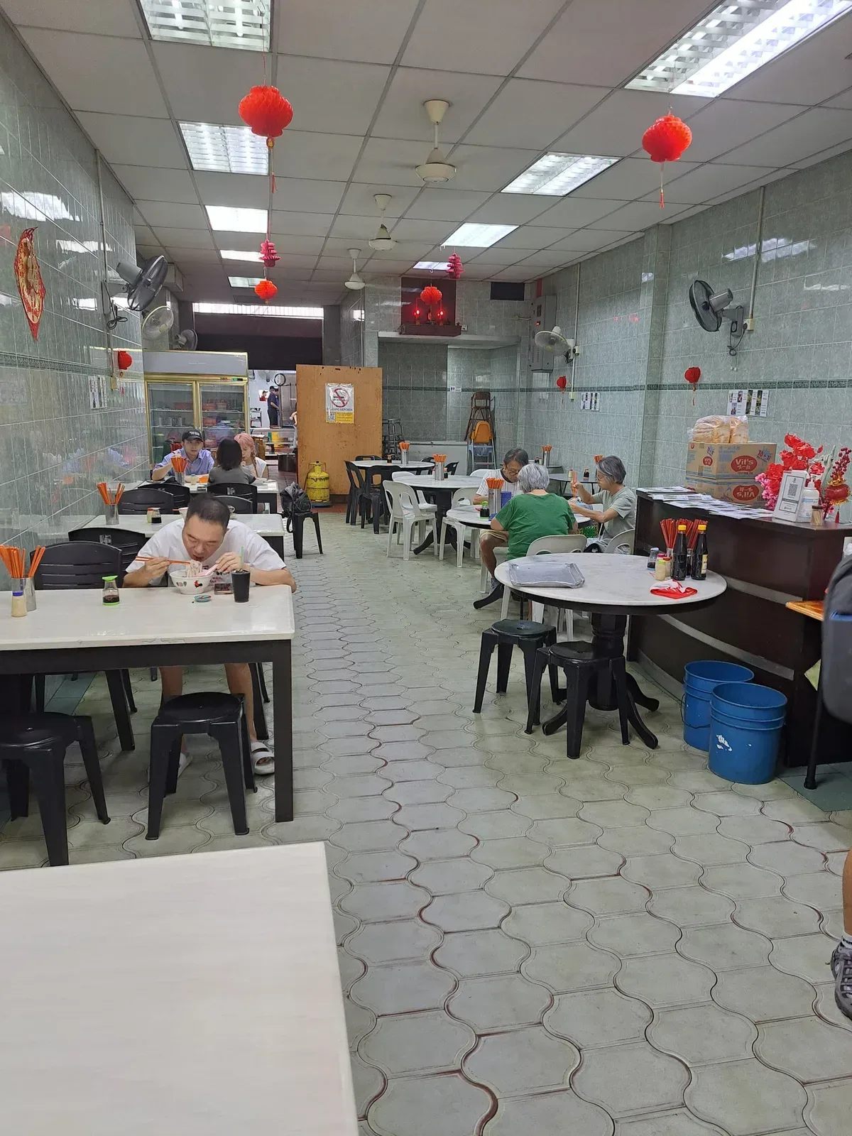Kafe Evergreen Koay Teow Th'ng — interior