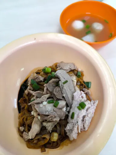 Kafe Evergreen Koay Teow Th'ng — signature dish