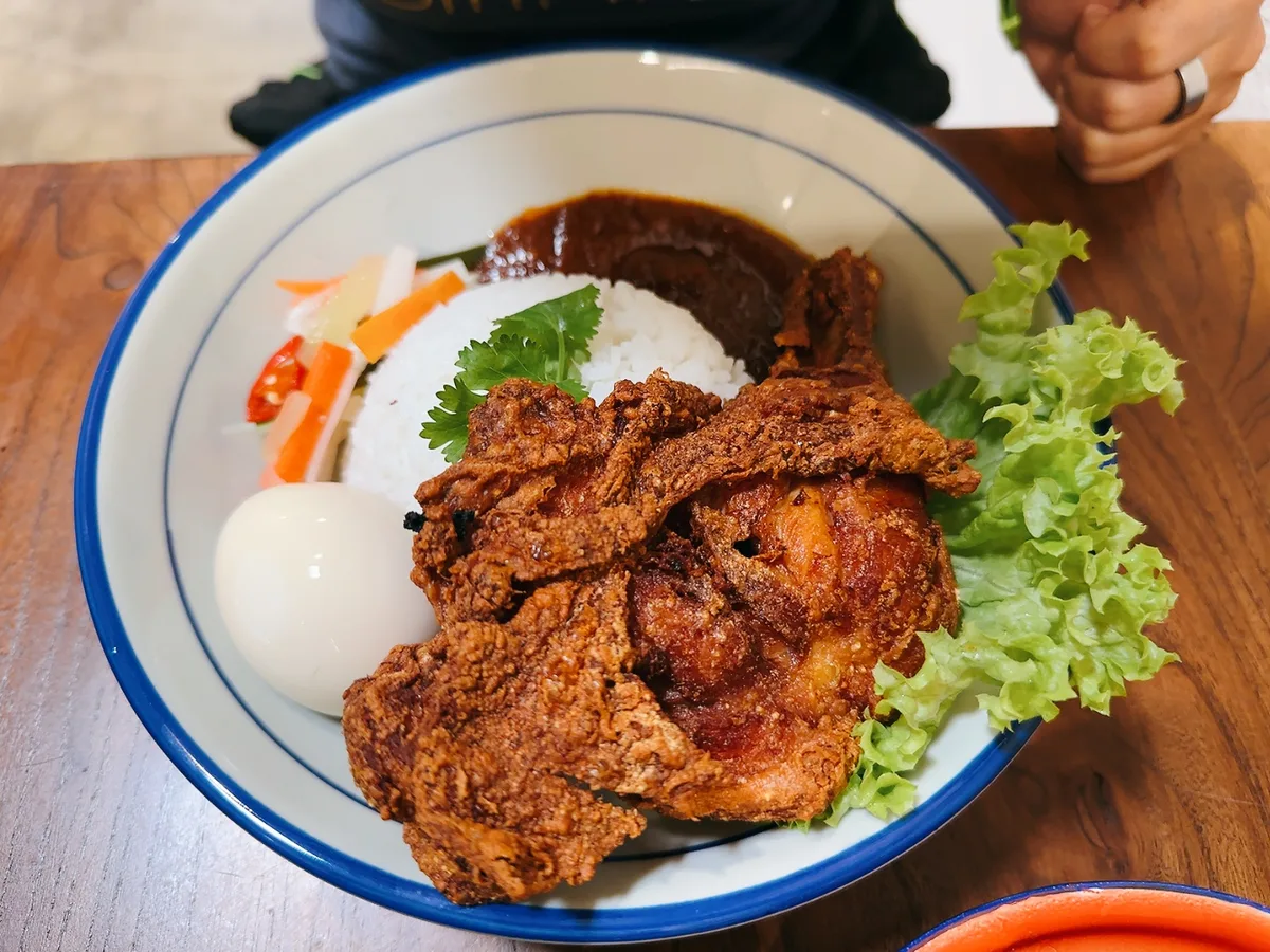 Fried chicken rice