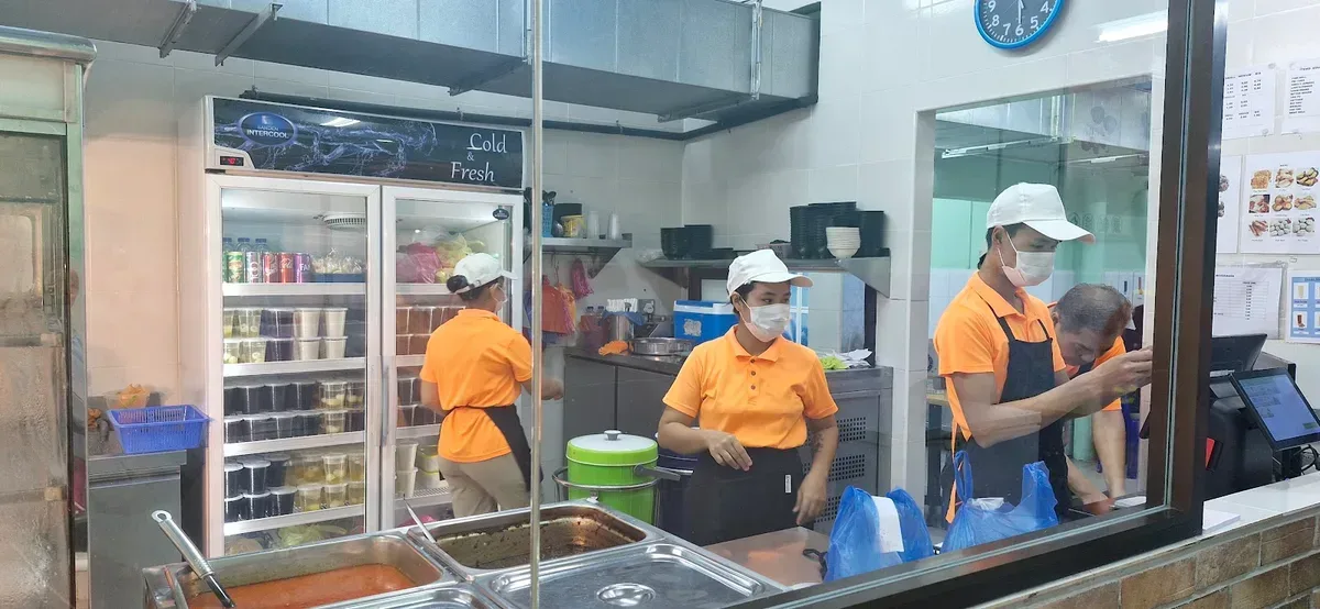 Kampar Fish Jelly Restaurant — interior