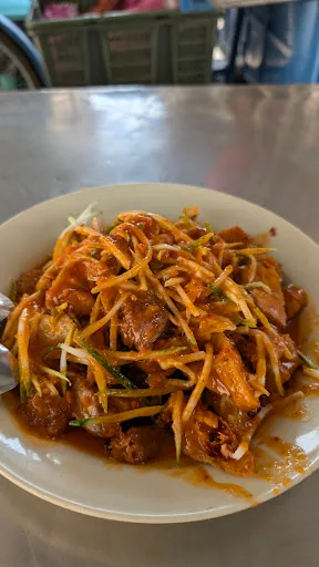 Kareem Pasembur Rojak — signature dish