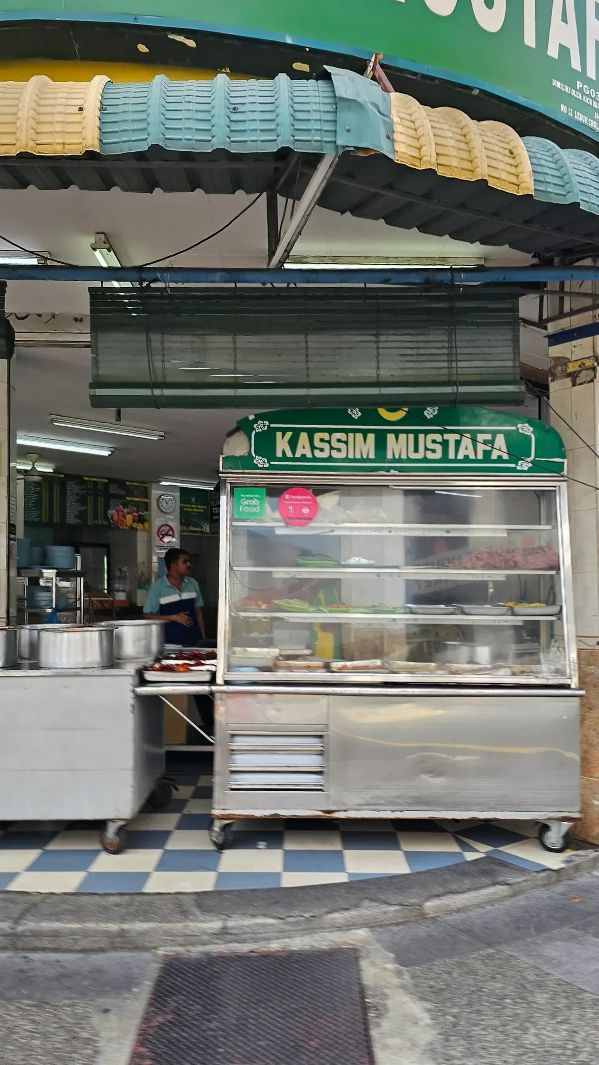 Restoran Kassim Mustafa — storefront