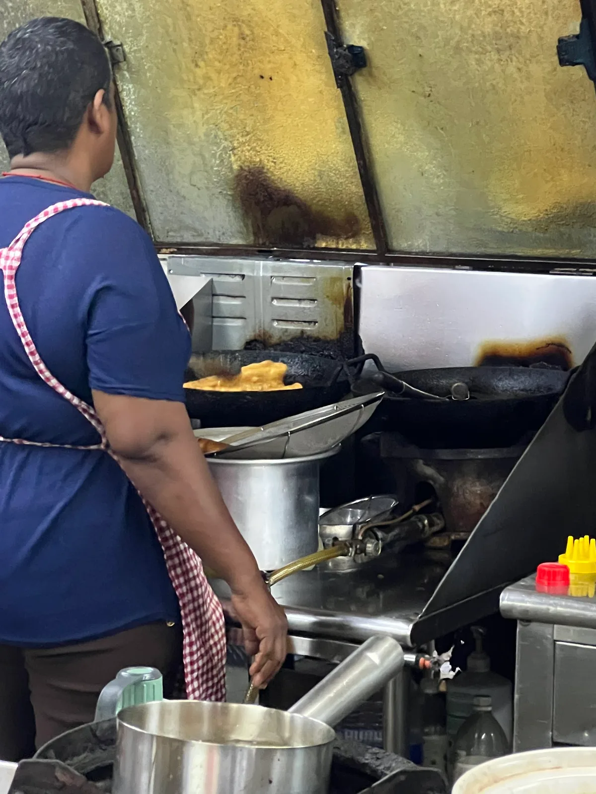 Keat Claypot Bak Kut Teh Other Delights — interior