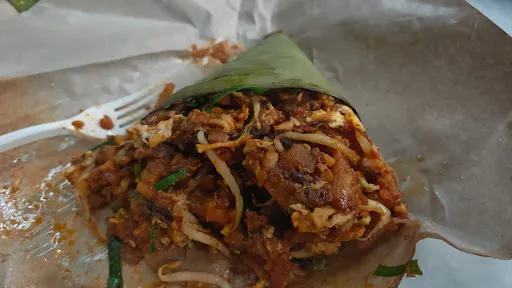 Keat Hoe Coffee Shop Tom Yam Meehoon — dish