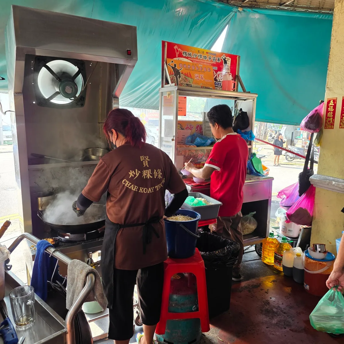 Keat Hoe Coffee Shop Tom Yam Meehoon — interior