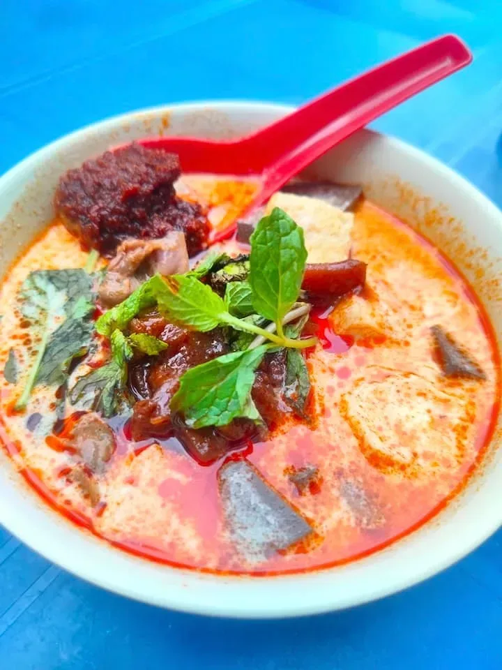 Kedai Kopi Bobo Curry Mee — signature dish