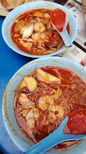 Kedai Kopi Bobo Hokkien Mee — dish