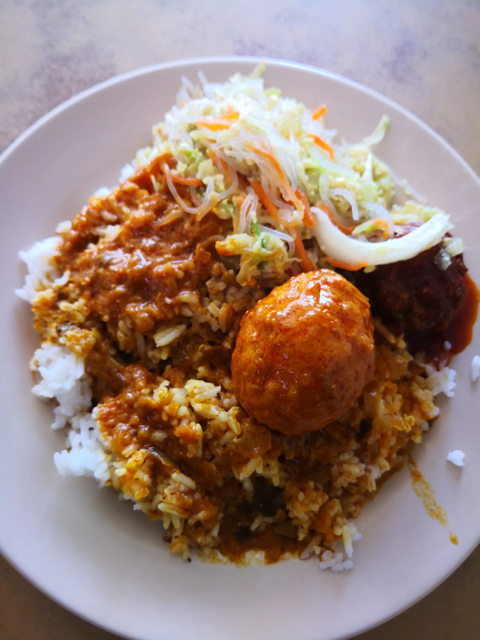 Kedai Makan Satu Ratus Empat Puluh Dua 社尾142 饭店 — dish