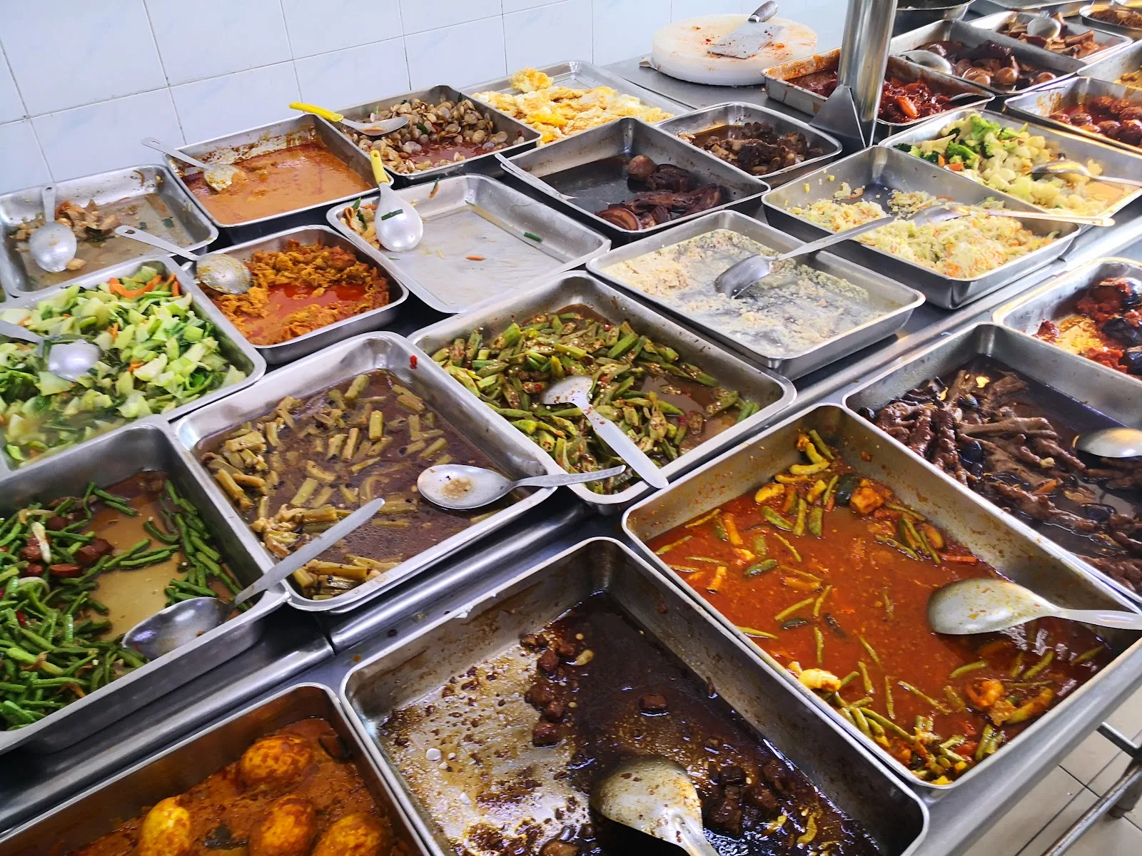 Kedai Makan Satu Ratus Empat Puluh Dua 社尾142 饭店 — dish
