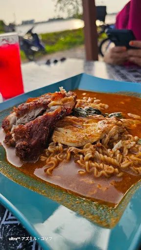 Kedai Meggi Mak Lang Paya Keladi — dish