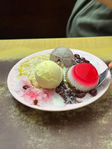 Kek Seng Ice Kacang — dish