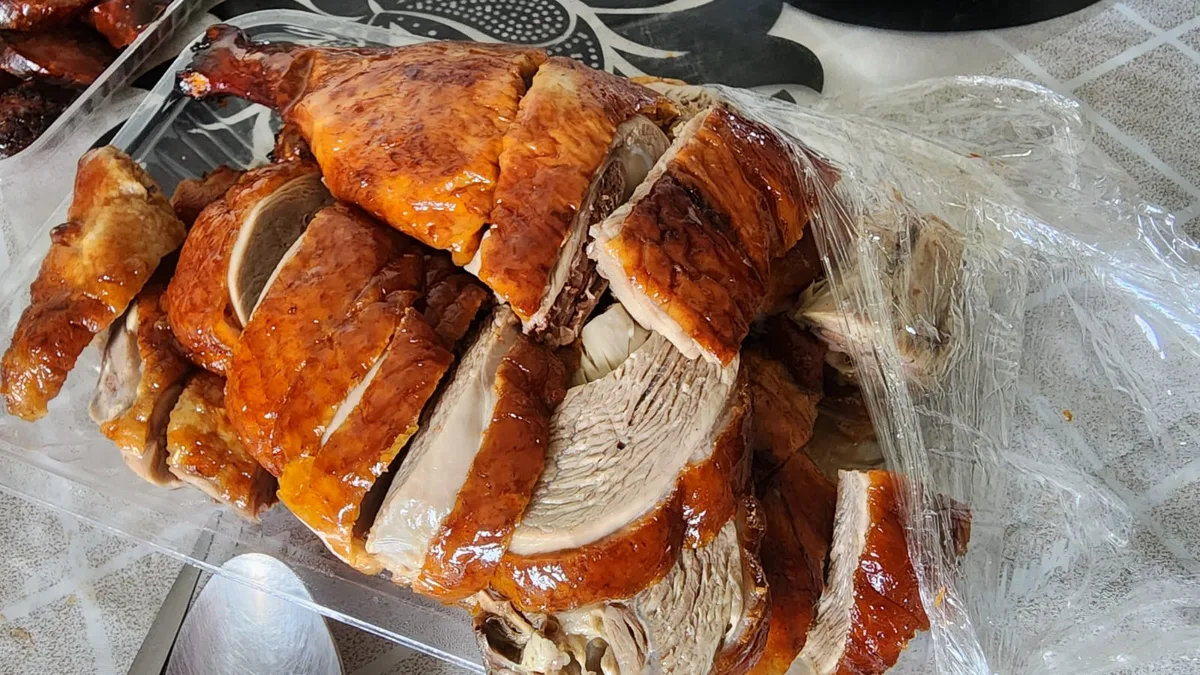 Kha Zee Roasted Duck 佳记烧腊 — signature dish