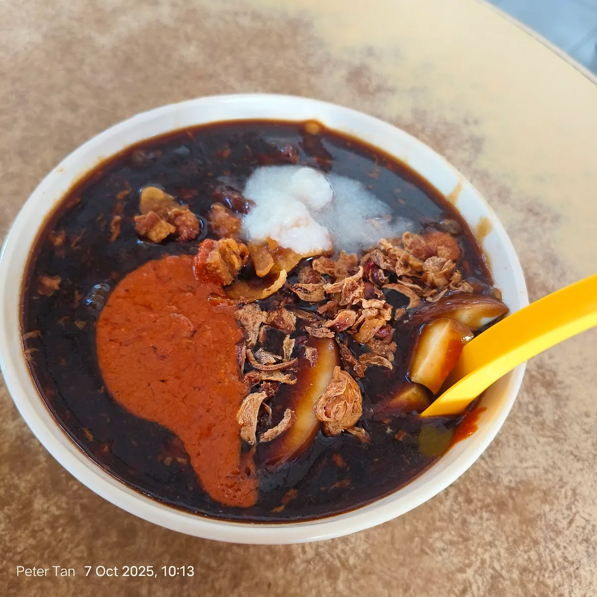 Loh mee with chilli and garlic
