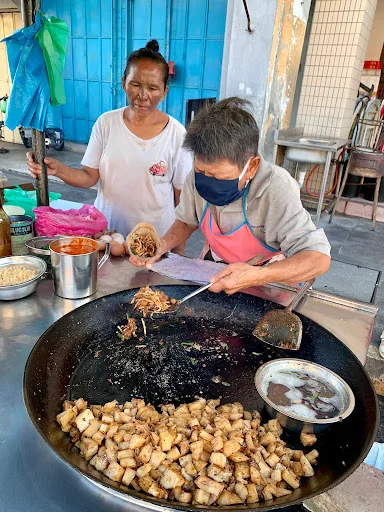 Kimberley Street Char Koay Kak — signature dish