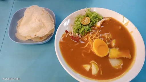 Kimshen Enterprise Mee Jawa — dish