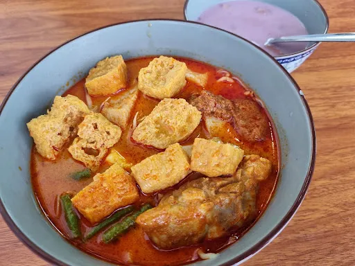 Kimshen Enterprise Mee Jawa — dish