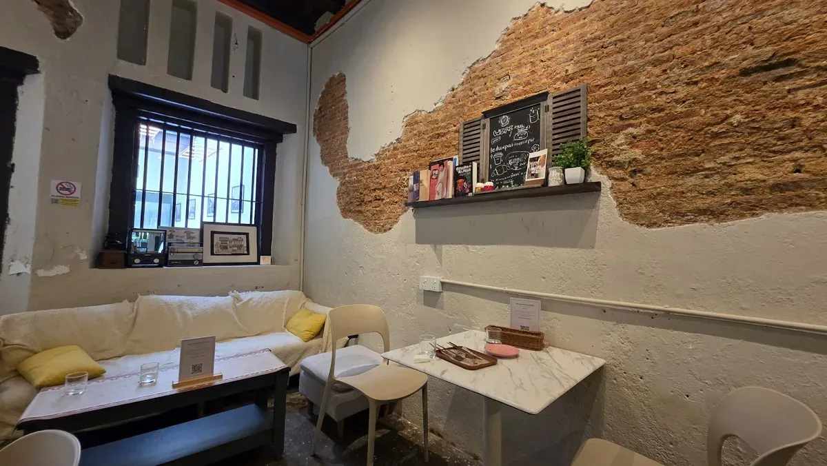 Kwason Boulangerie — interior