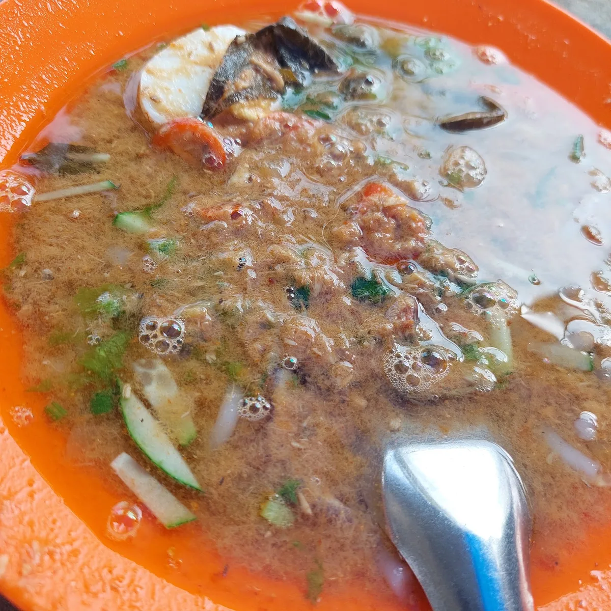 A plate of laksa