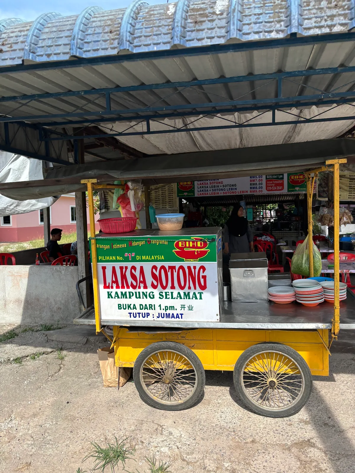 Laksa Sotong Kampung Selamat Jalan 8 — storefront