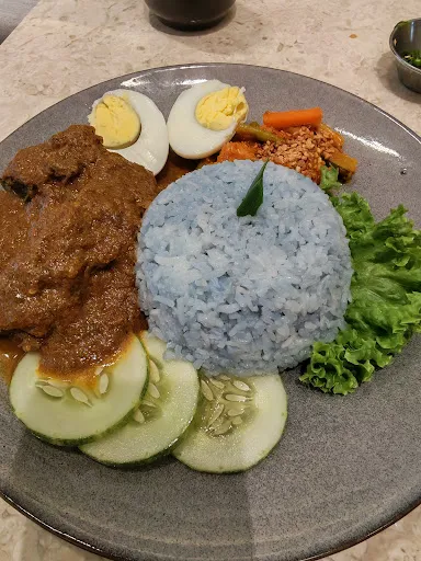 Laksalicious — dish