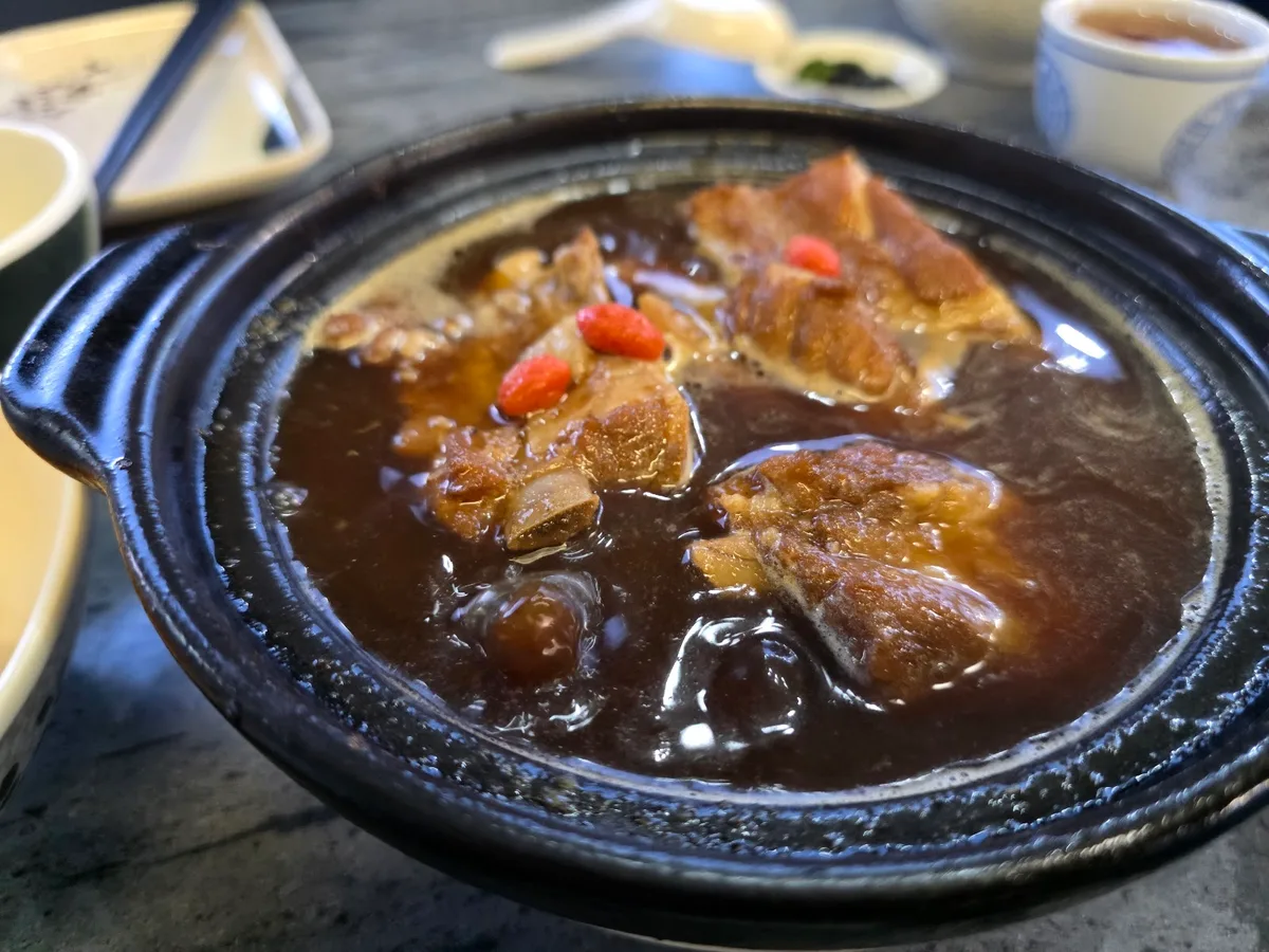 Herbal bak kut teh claypot