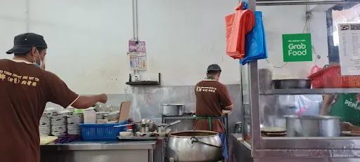 老鄉砂煲肉骨茶 LAO XIANG CLAYPOT BAK KUT TEH (KAMPUNG BARU) — interior