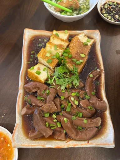 LaoChu Heritage Restaurant — signature dish