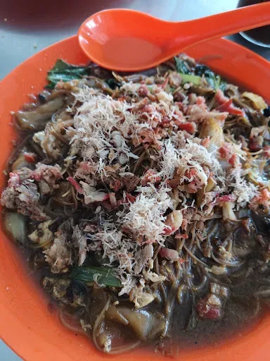 Lau Pheng Yu Crab Sar Hor Fun — signature dish