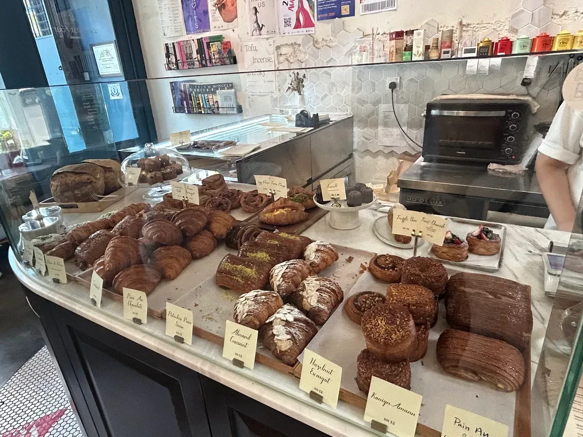 Le Petit Four Pâtisserie — signature dish