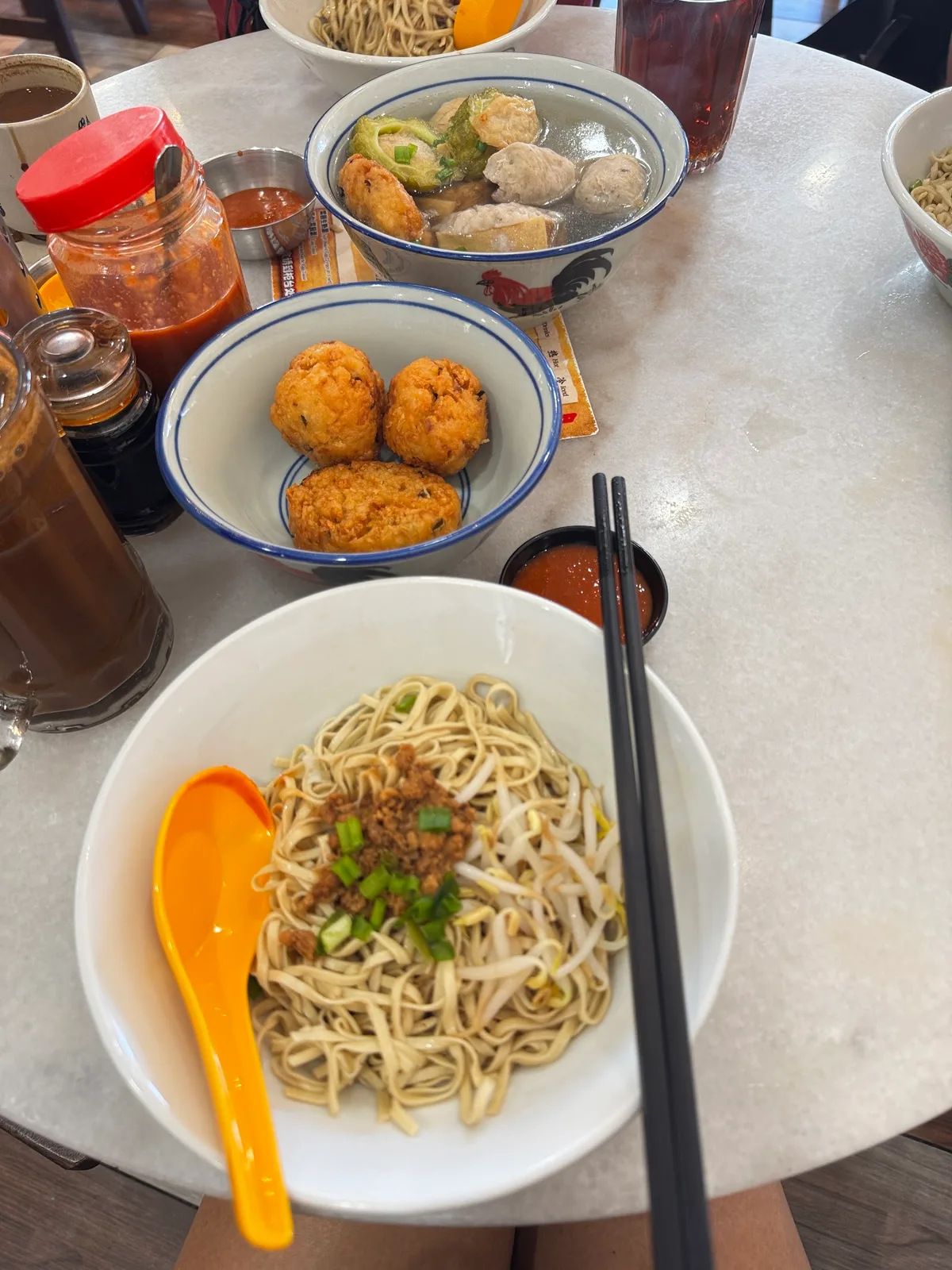 Leekko Hakka Mee — signature dish