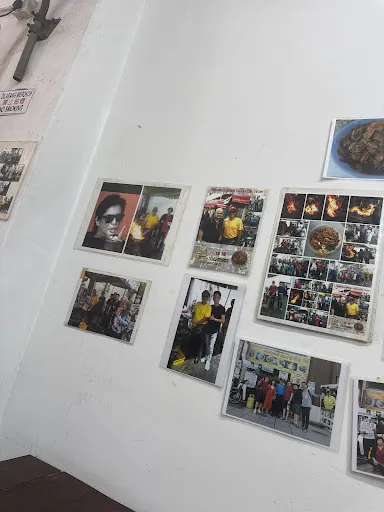 Left-handed Char Koay Teow — interior