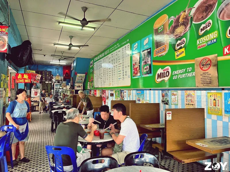 Lobak King at Kafe Ping Hooi — interior