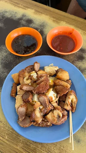 Lobak King at Kafe Ping Hooi — signature dish