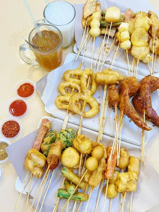 炸串串小食馆 / 夜市Lok Lok
