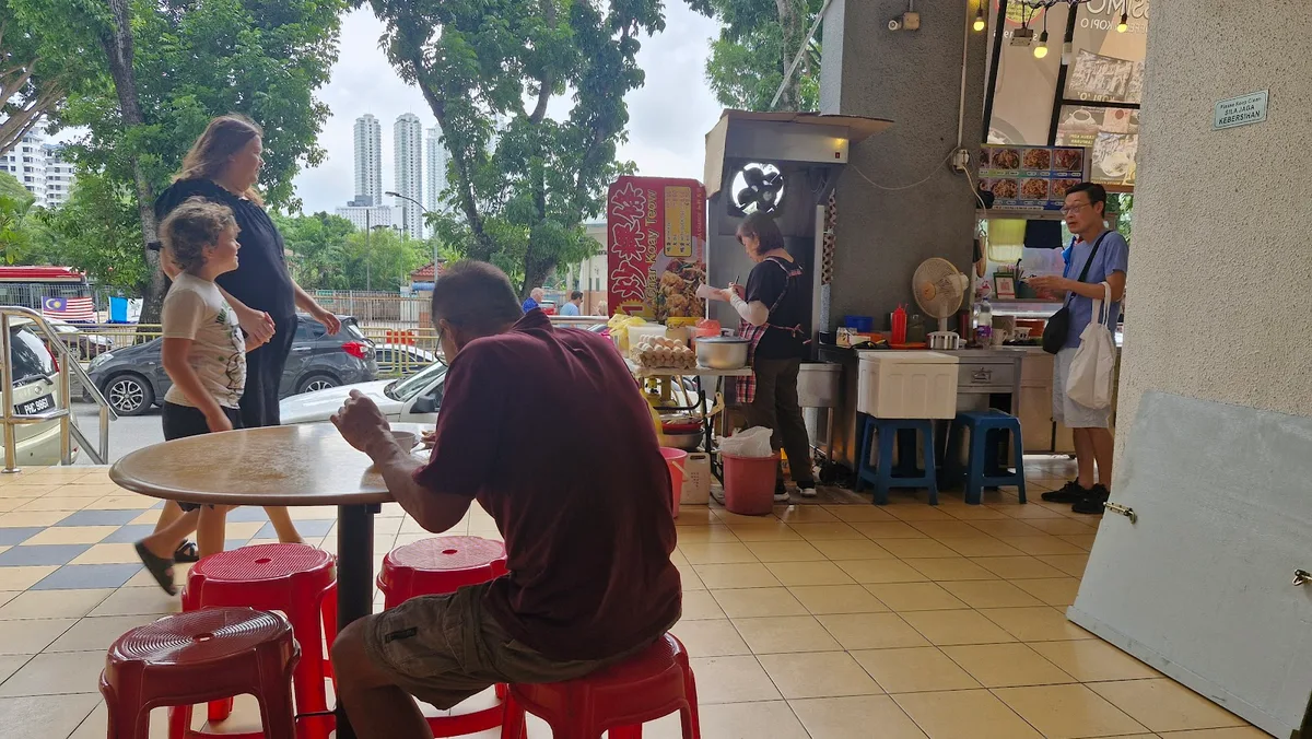 Long Sheng Kopitiam Dry KTT — interior