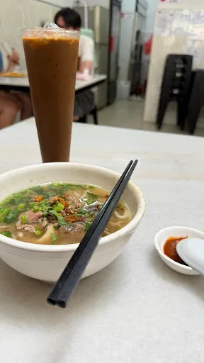 Loo Beef Noodle — signature dish