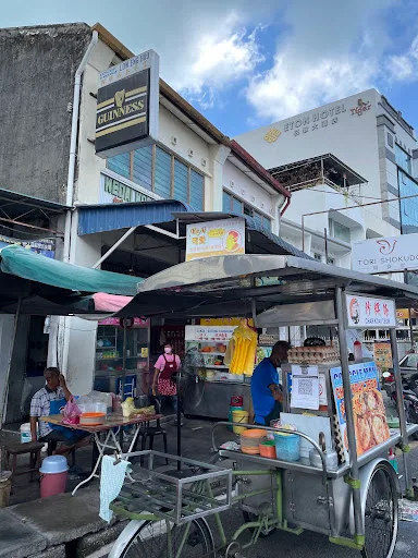 Low Eng Hoo Loh Bak — storefront