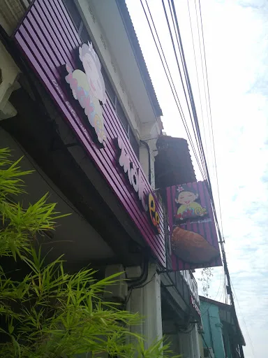 Mak Ee Cafe — exterior