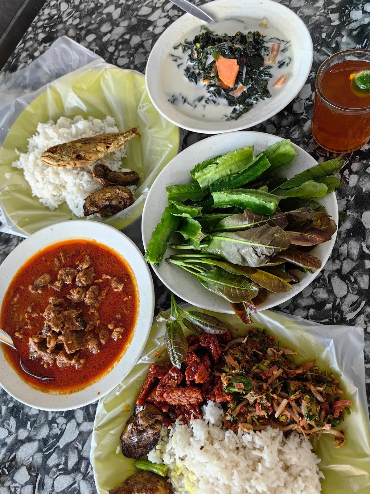 Mak Ngah Gulai Warisan (Mak Ngah Nasi Campur) — signature dish
