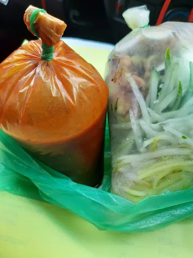 Mak Ngah Mee Dan Pasembor — signature dish