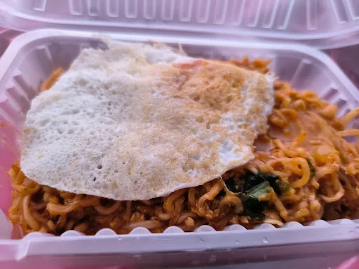 Mamu Maggi Goreng — signature dish